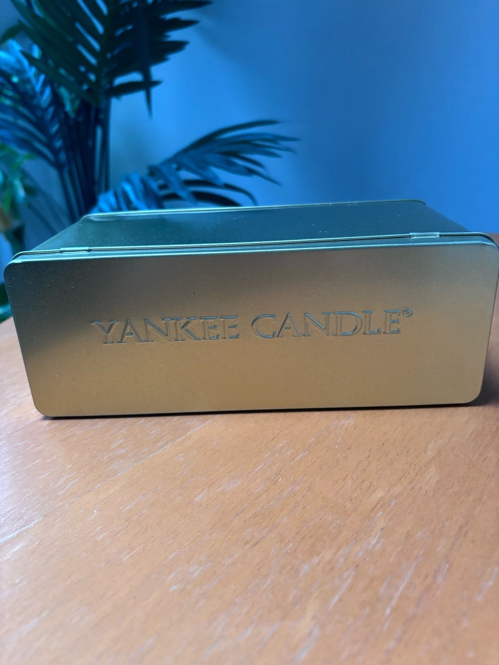 Yankee Candle empty tin box